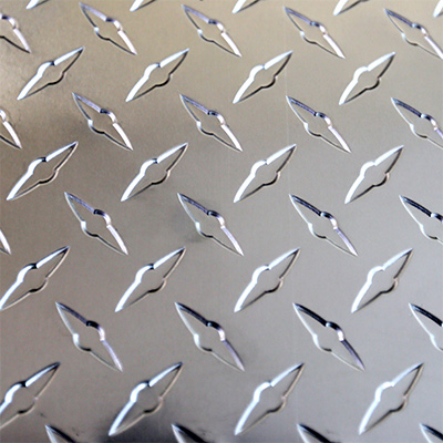 Lembar timbul aluminium
